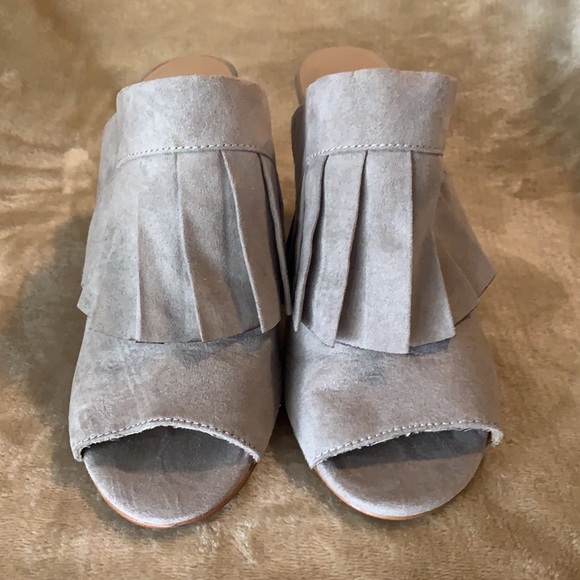 Kaari Blue Slide On Peep Toe Heels - Picture 2 of 7